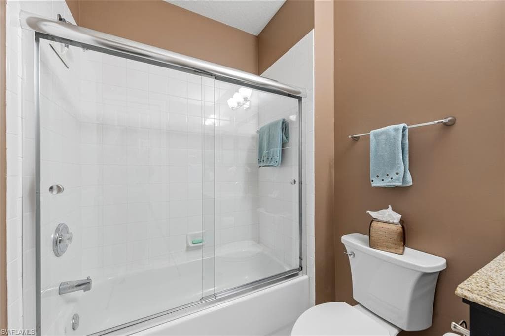 8421 Southbridge Dr 4, Estero, FL 33967-12