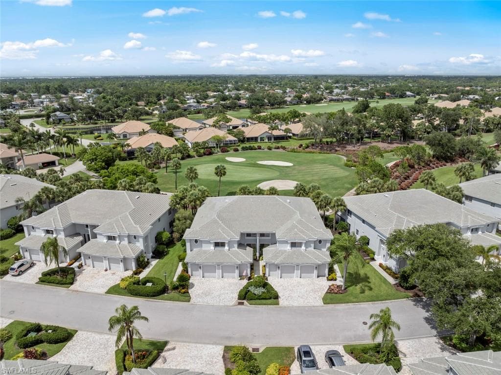 8421 Southbridge Dr 4, Estero, FL 33967-33