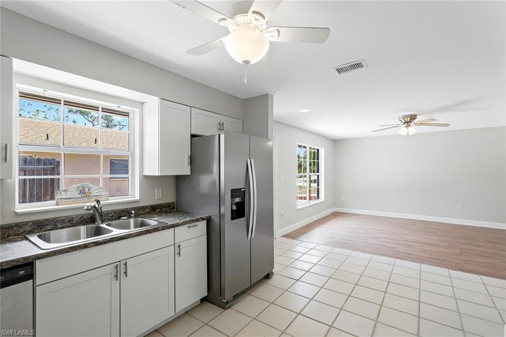 4402 Pine Lake Rd, Bonita Springs, FL 34134-8