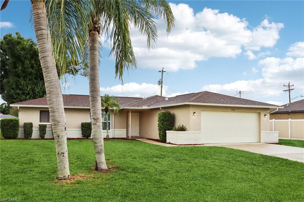 740 5th St, Cape Coral, FL 33991-3