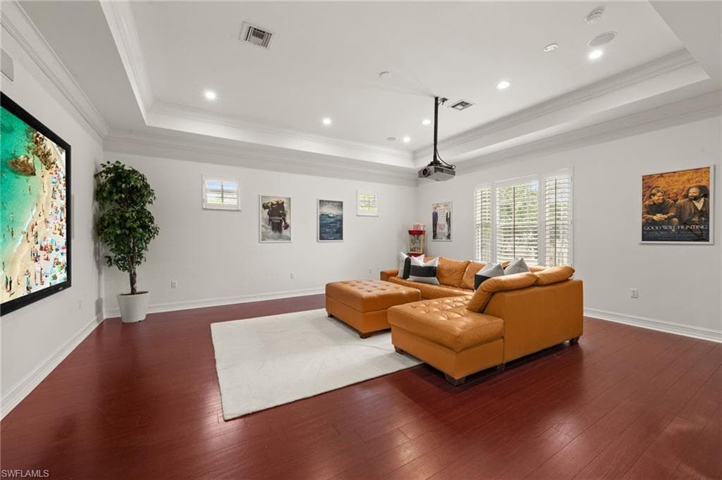 5004 Maxwell Cir 3-202, Naples, FL 34105-25