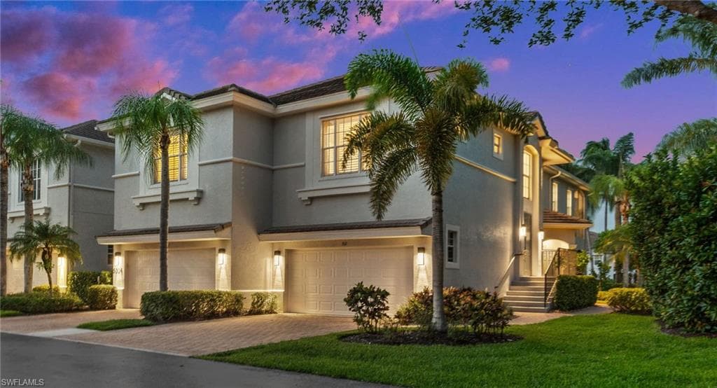5004 Maxwell Cir 3-202, Naples, FL 34105-3