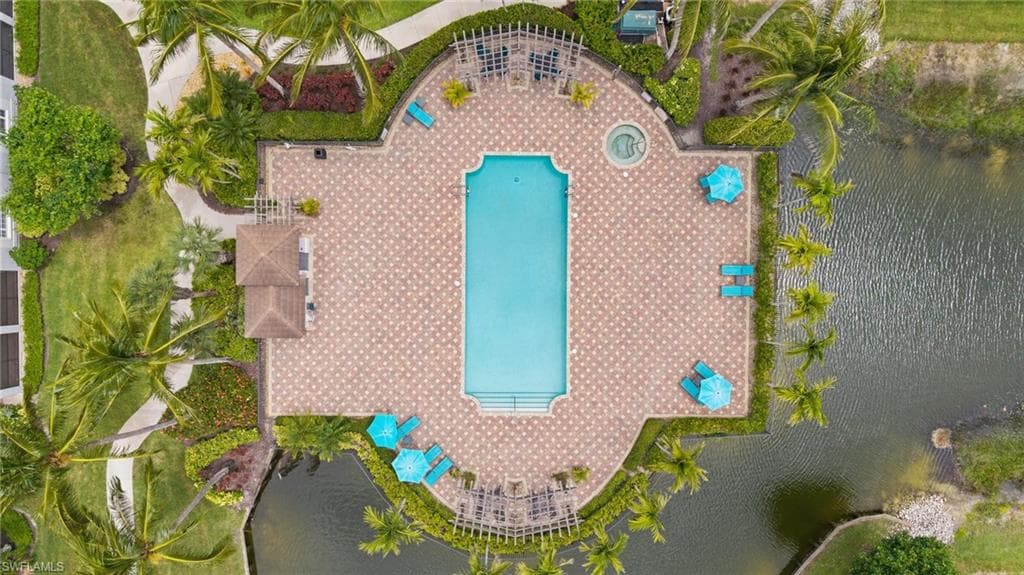 5004 Maxwell Cir 3-202, Naples, FL 34105-39
