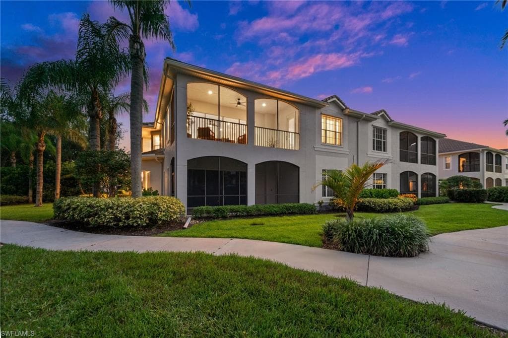 5004 Maxwell Cir 3-202, Naples, FL 34105-4