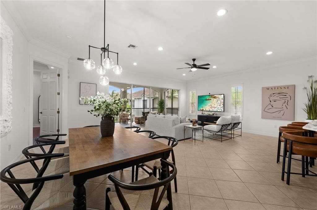 5004 Maxwell Cir 3-202, Naples, FL 34105-6