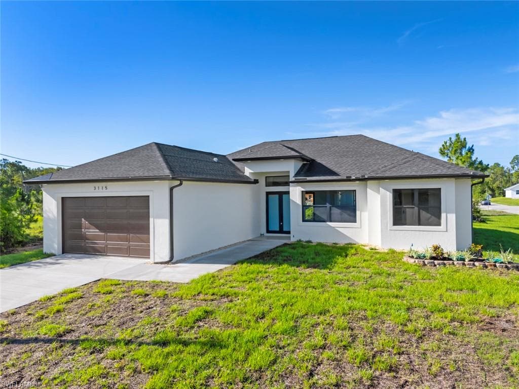 3115 41st St SW, Lehigh Acres, FL 33976-3