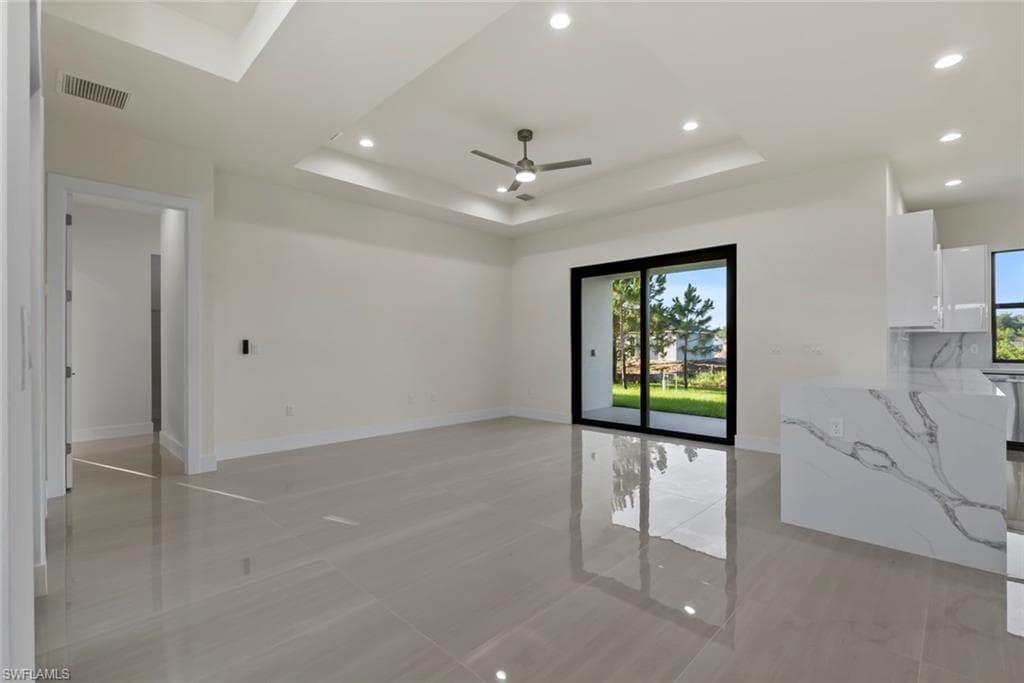3115 41st St SW, Lehigh Acres, FL 33976-8