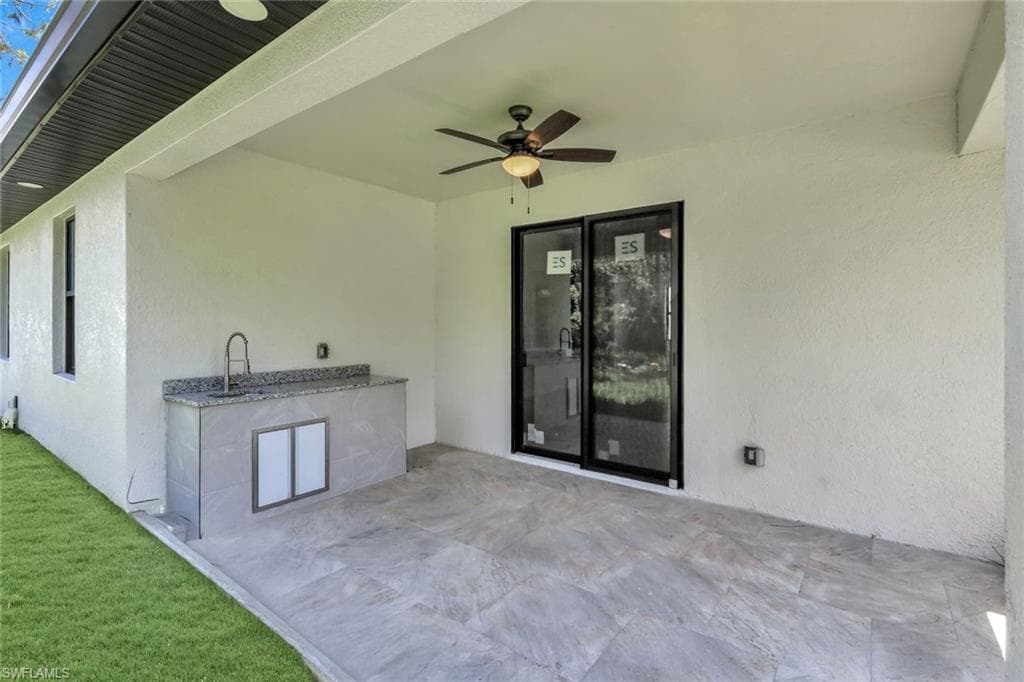 2407 Jetridge St, Alva, FL 33920-23
