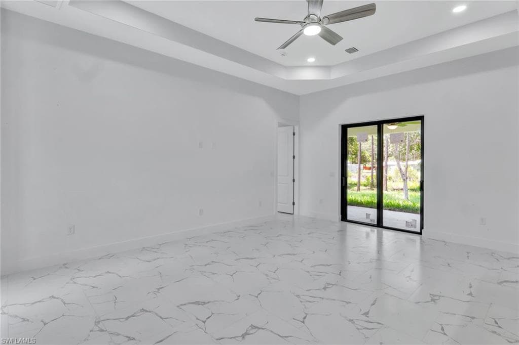 2407 Jetridge St, Alva, FL 33920-6