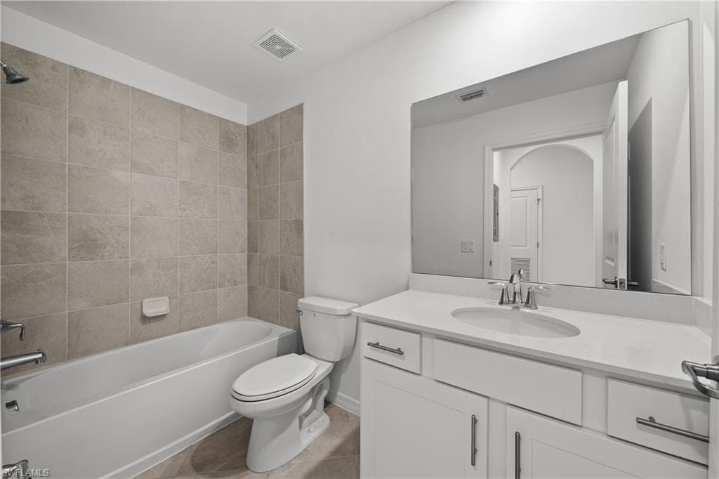 18451 Copperhead Ct N 512, Lehigh Acres, FL 33936-17