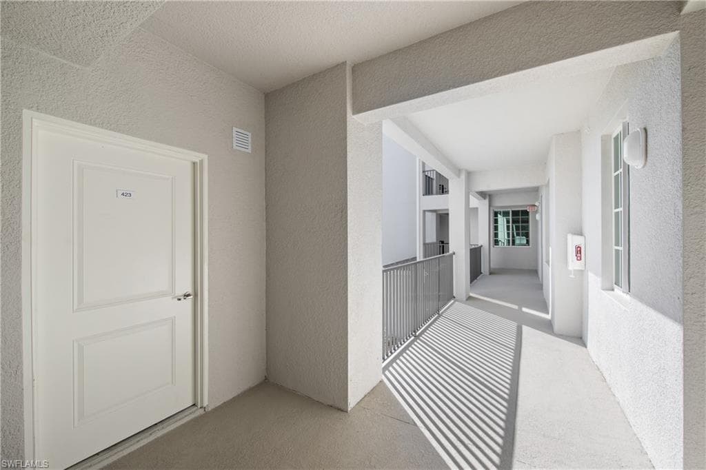 18451 Copperhead Ct N 512, Lehigh Acres, FL 33936-4