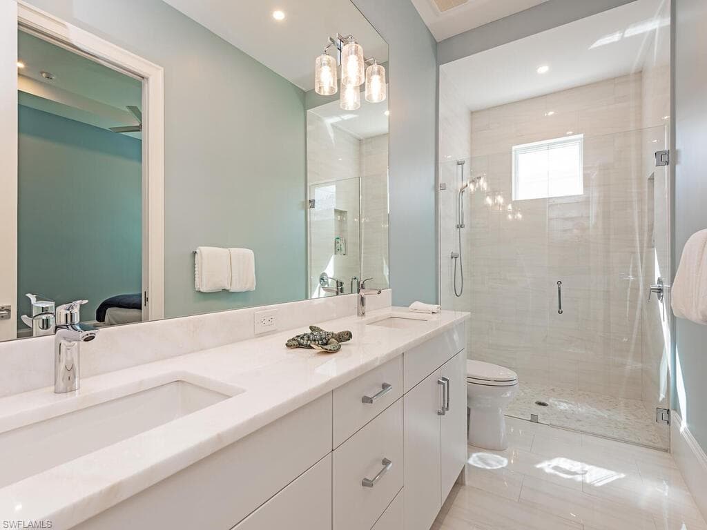 130 Burning Tree Dr, Naples, FL 34105-14