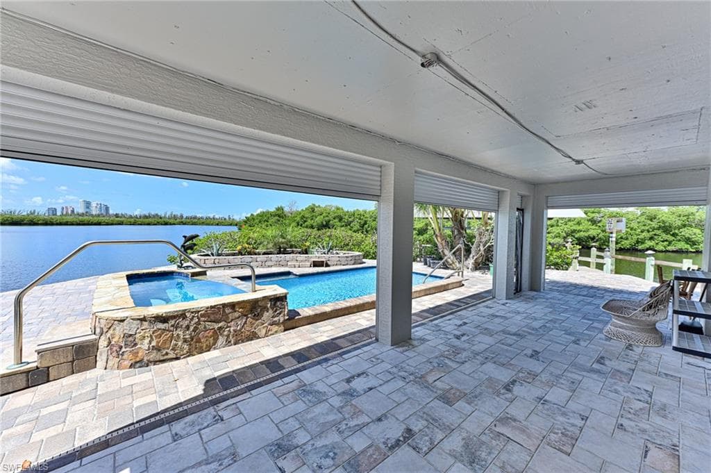 4735 Pinfish Ct, Bonita Springs, FL 34134-22