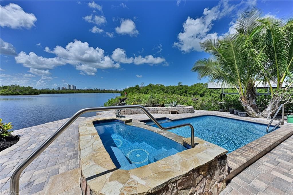 4735 Pinfish Ct, Bonita Springs, FL 34134-23