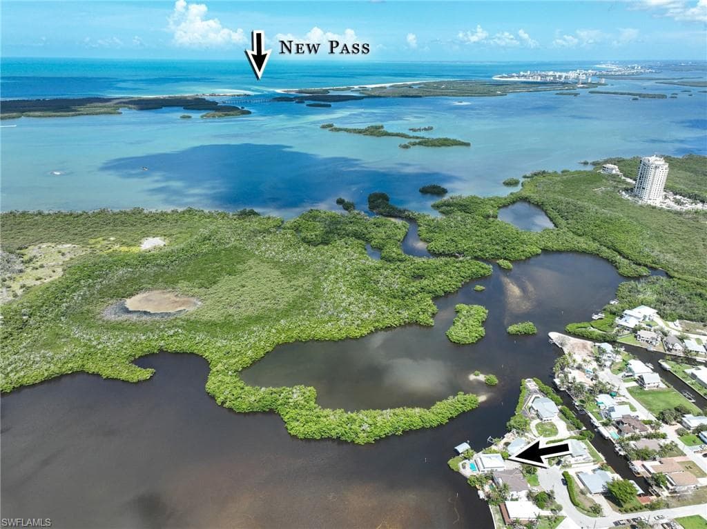 4735 Pinfish Ct, Bonita Springs, FL 34134-7