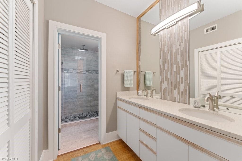 7100 Barrington Cir 4, Naples, FL 34108-21