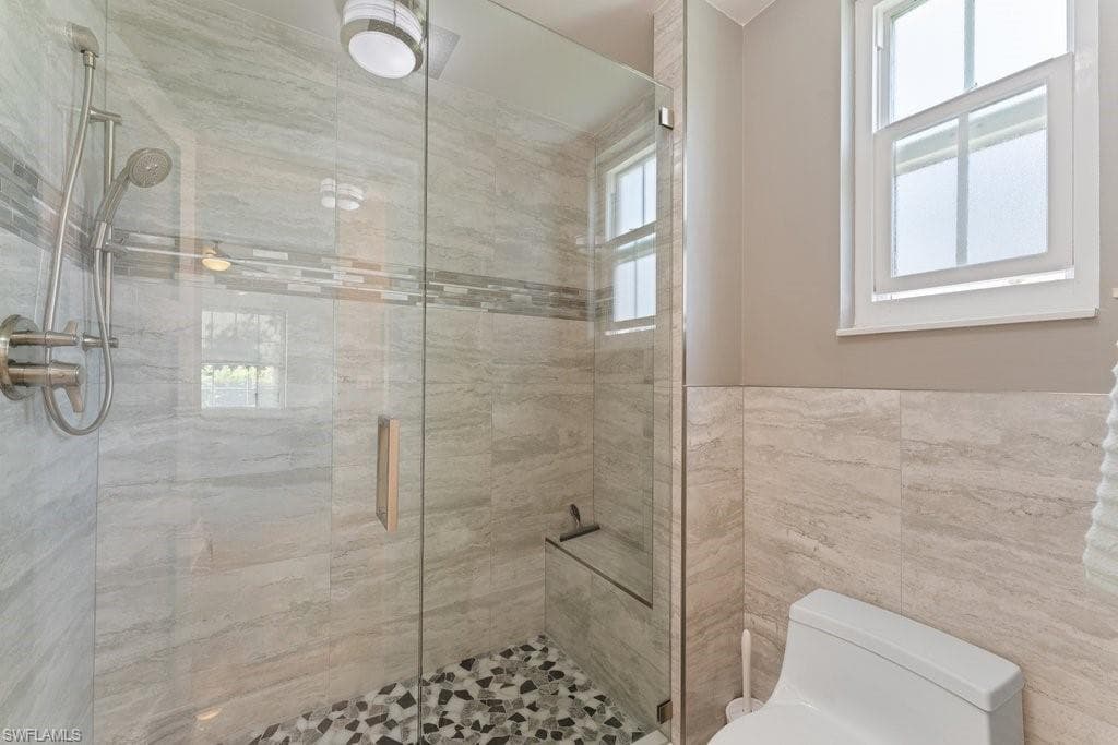 7100 Barrington Cir 4, Naples, FL 34108-23