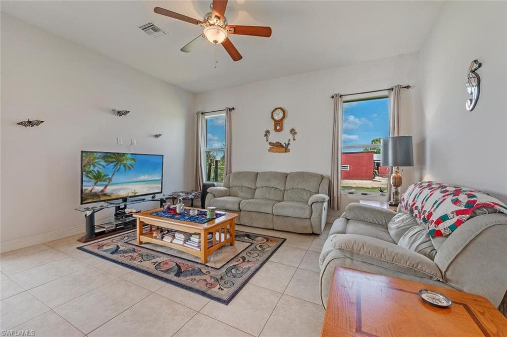 2310 70th Ave NE, Naples, FL 34120-9
