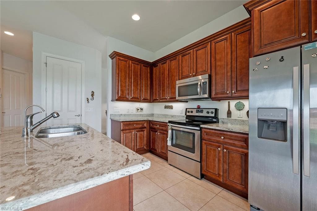 2310 70th Ave NE, Naples, FL 34120-12