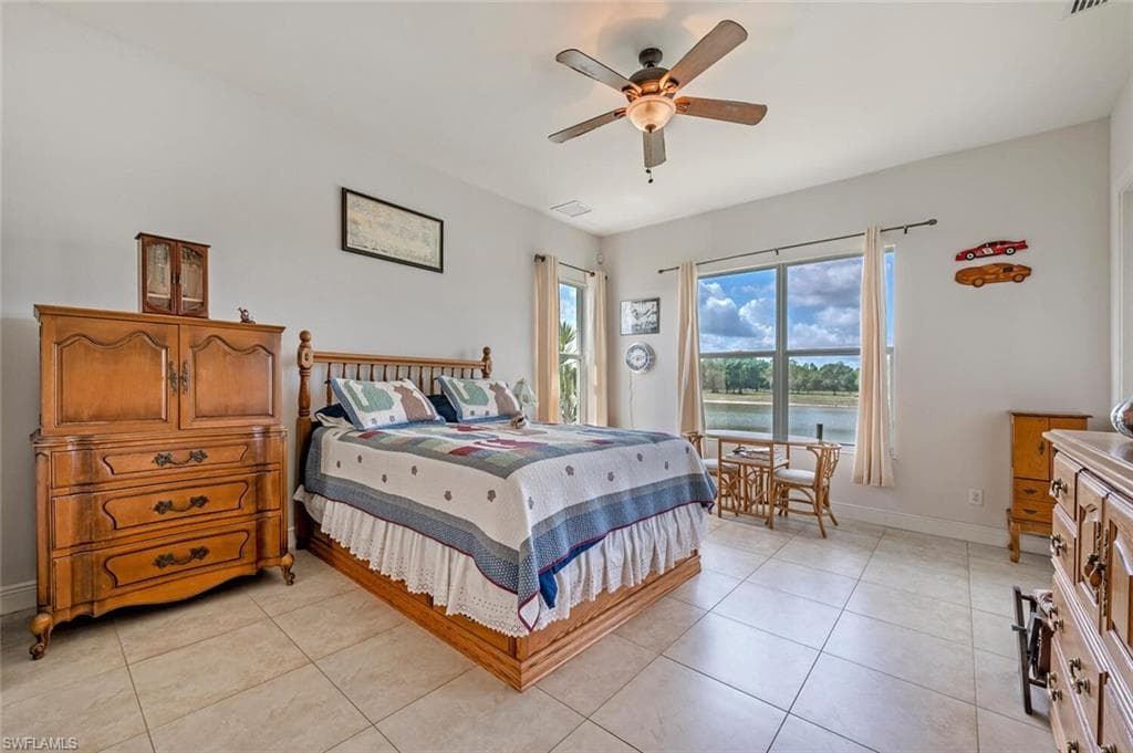 2310 70th Ave NE, Naples, FL 34120-14