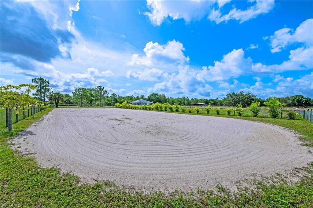 2310 70th Ave NE, Naples, FL 34120-25