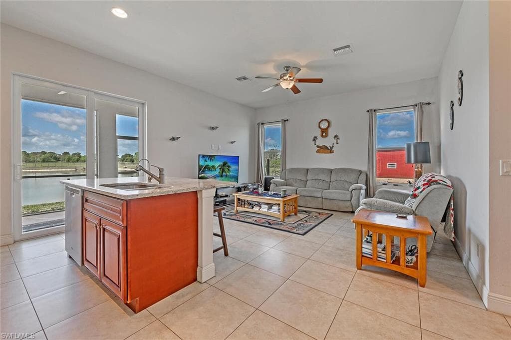 2310 70th Ave NE, Naples, FL 34120-8