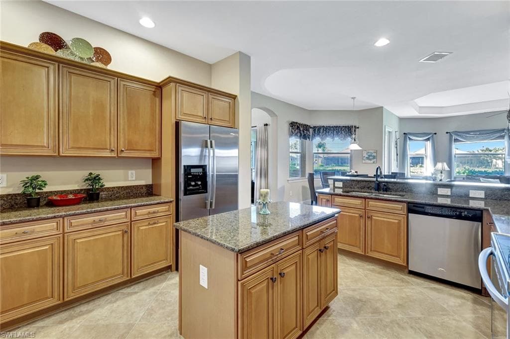 9693 Cobalt Cove Cir, Naples, FL 34120-15