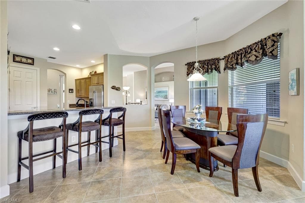 9693 Cobalt Cove Cir, Naples, FL 34120-18