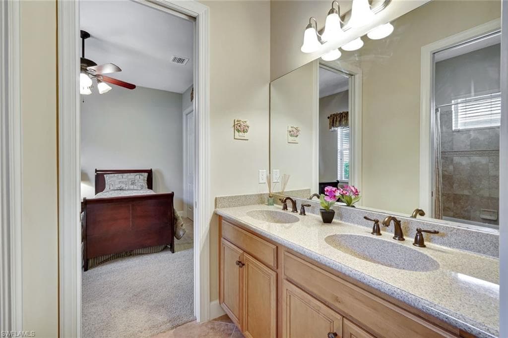 9693 Cobalt Cove Cir, Naples, FL 34120-28