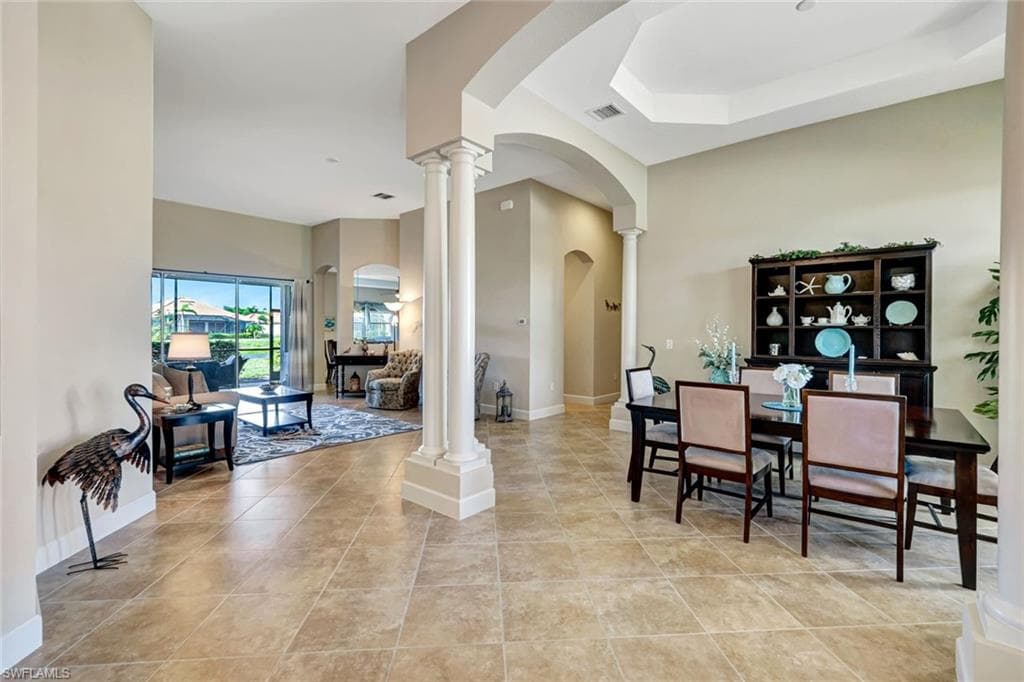 9693 Cobalt Cove Cir, Naples, FL 34120-3