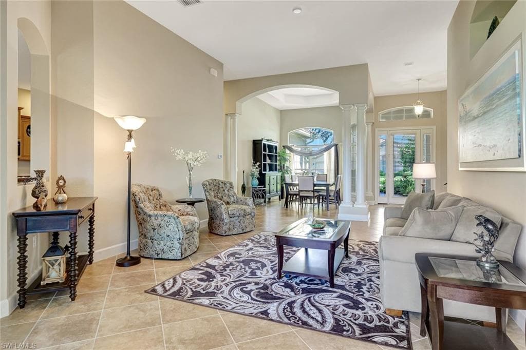 9693 Cobalt Cove Cir, Naples, FL 34120-8