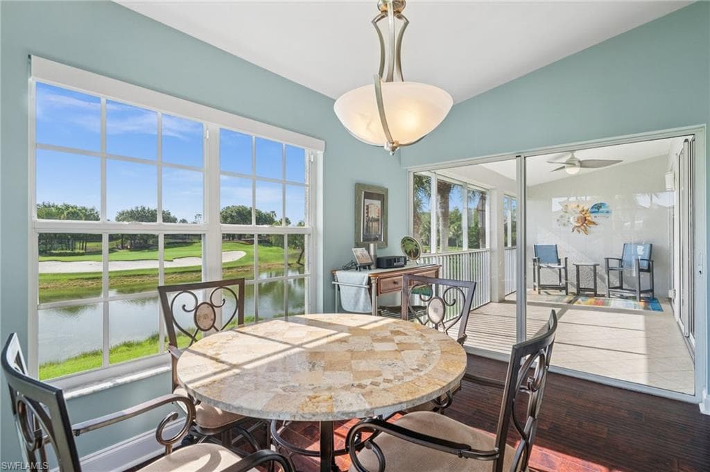 5912 Three Iron Dr 2403, Naples, FL 34110-11