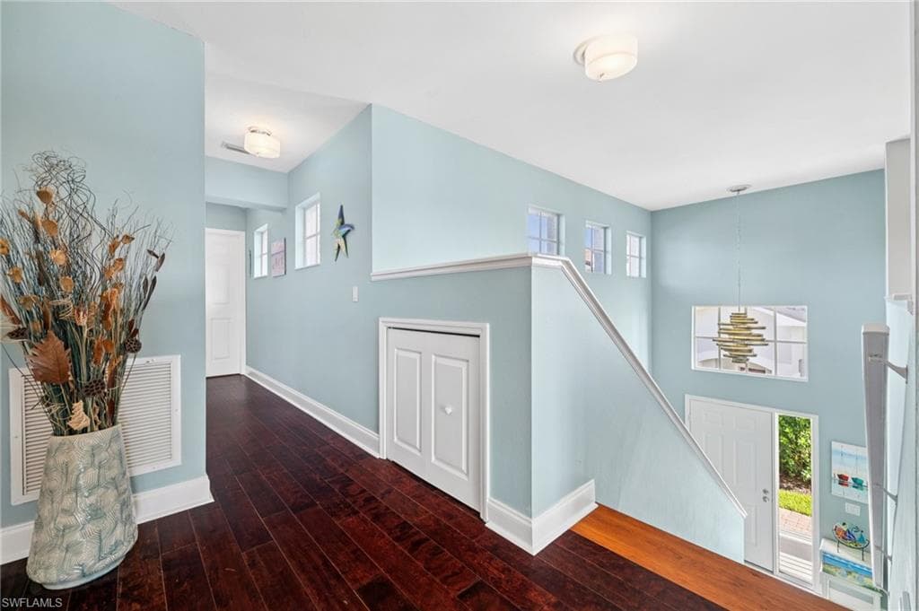 5912 Three Iron Dr 2403, Naples, FL 34110-29