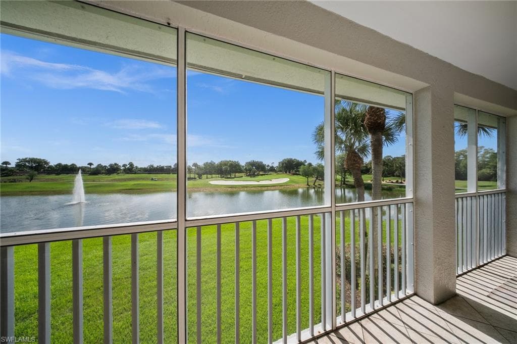 5912 Three Iron Dr 2403, Naples, FL 34110-3