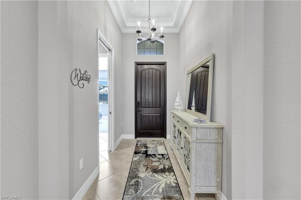 2786 Aviamar Cir, Naples, FL 34114-22