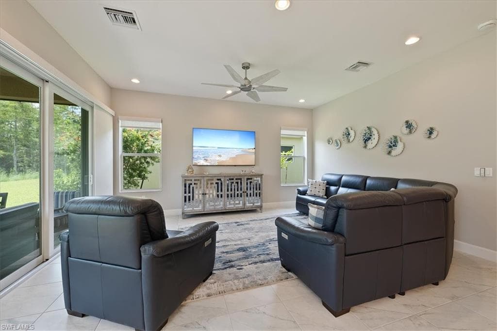 28646 Lobos Cir, Bonita Springs, FL 34135-12