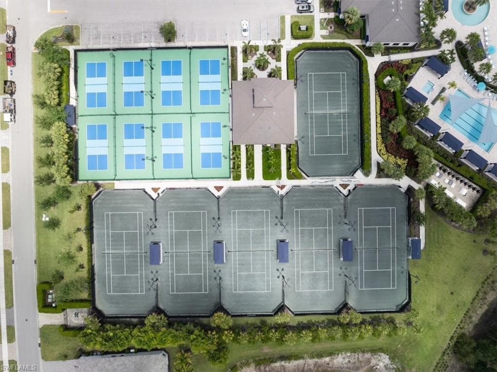 28646 Lobos Cir, Bonita Springs, FL 34135-44