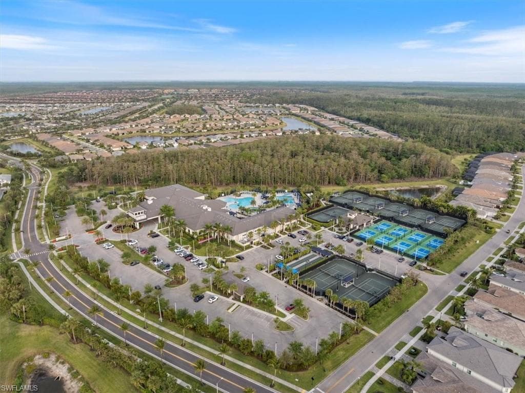28646 Lobos Cir, Bonita Springs, FL 34135-49
