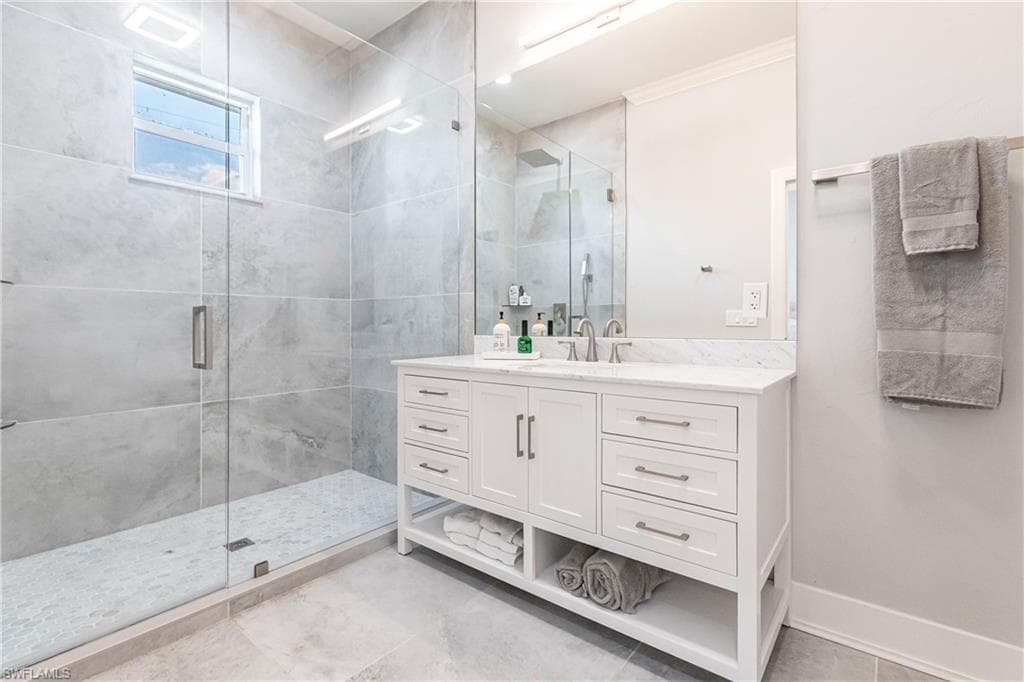 5791 Shady Oaks Ln, Naples, FL 34119-20