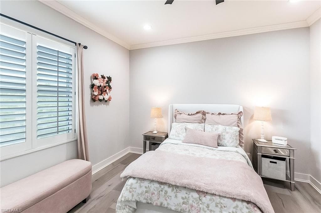 5791 Shady Oaks Ln, Naples, FL 34119-23