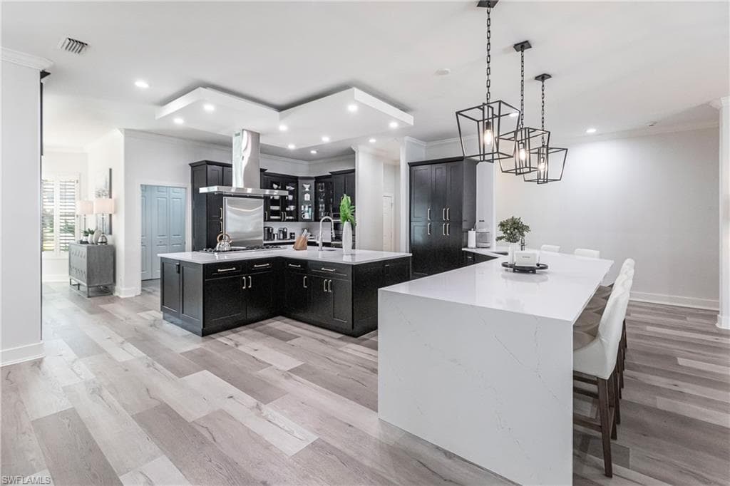 5791 Shady Oaks Ln, Naples, FL 34119-7