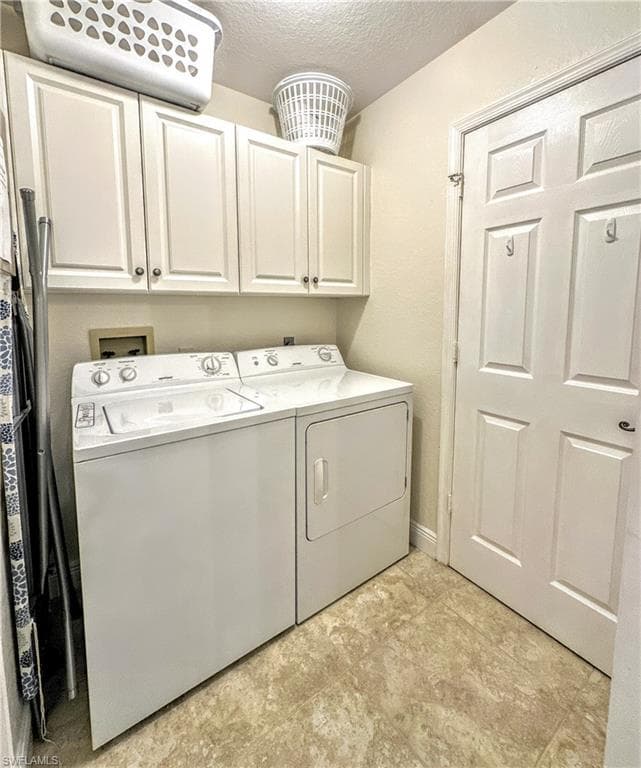 7066 Barrington Cir 201, Naples, FL 34108-16
