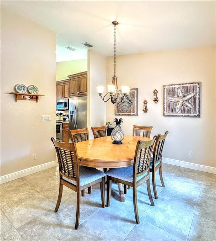 7066 Barrington Cir 201, Naples, FL 34108-4