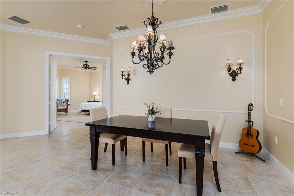 330 Grove Ct 2-201, Naples, FL 34110-13