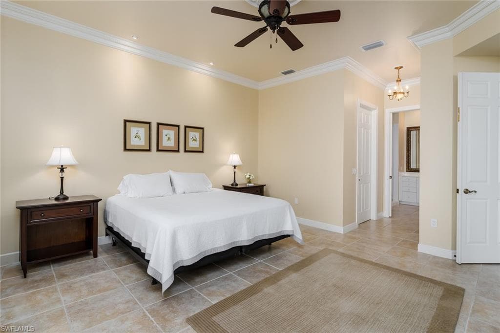 330 Grove Ct 2-201, Naples, FL 34110-16