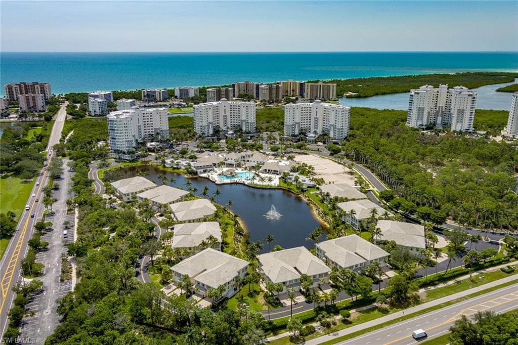 330 Grove Ct 2-201, Naples, FL 34110-42