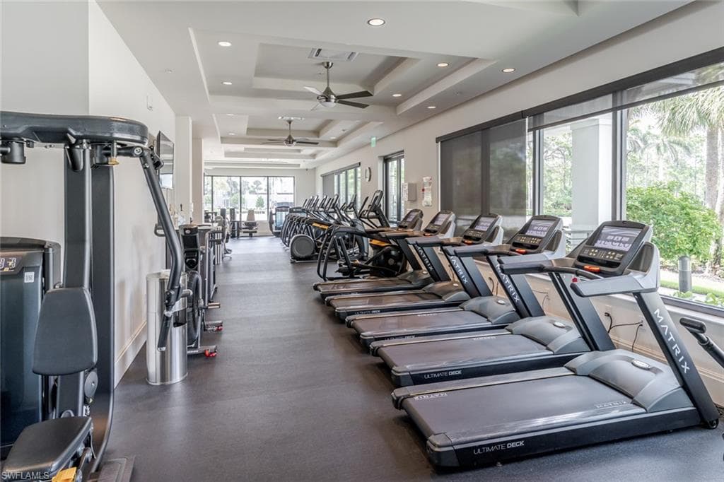 330 Grove Ct 2-201, Naples, FL 34110-49