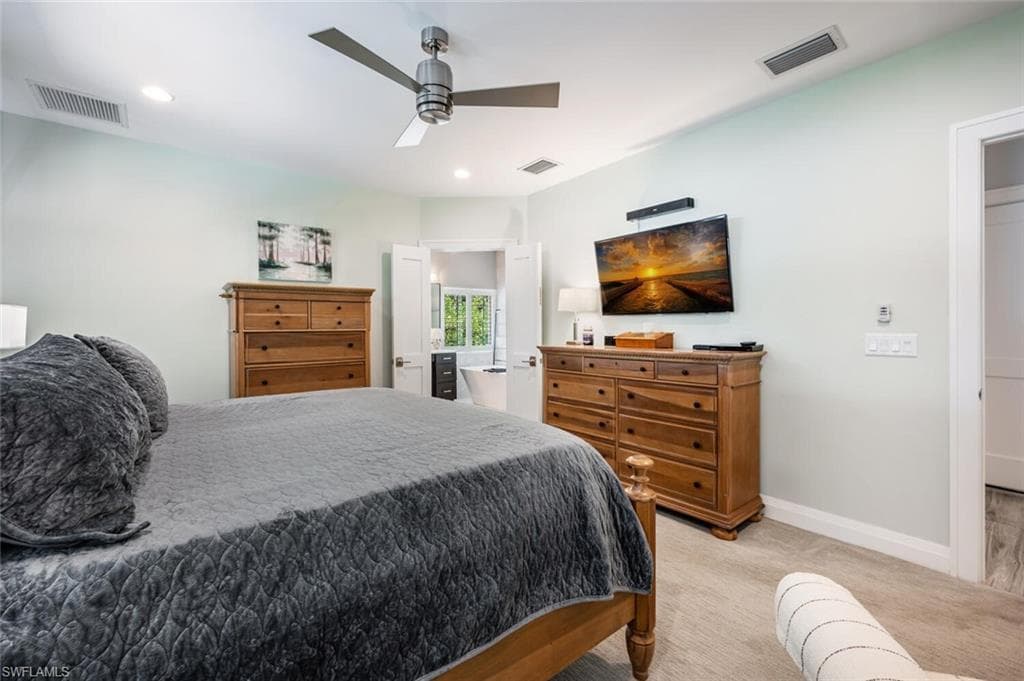 10327 Pennsylvania Ave, Bonita Springs, FL 34135-19