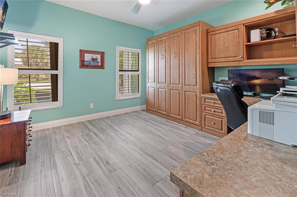 10327 Pennsylvania Ave, Bonita Springs, FL 34135-25