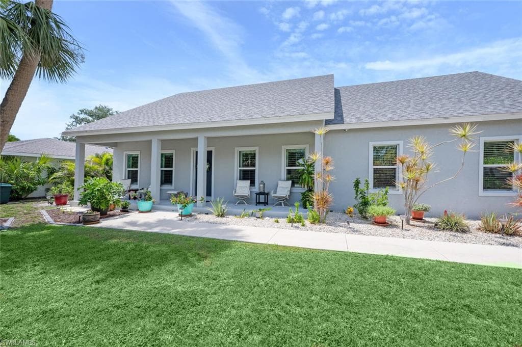 10327 Pennsylvania Ave, Bonita Springs, FL 34135-44